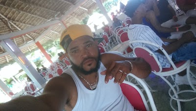 shopping-mall