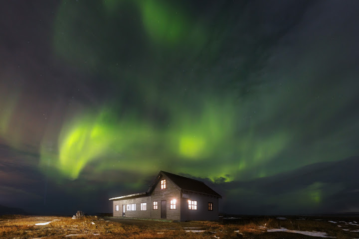 Litla kaffistofan - Northern lights & Adventure Lounge by null