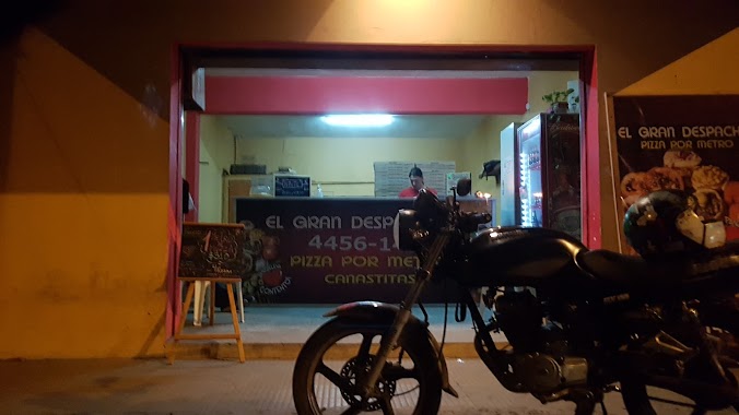 El Gran Despacho Pizza Por Metro, Author: Walter Godoy