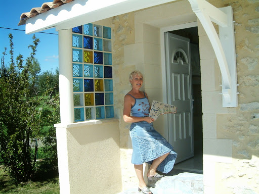 Atelier d'Art Julien , aquarelliste et énergéticienne - Thumbnail