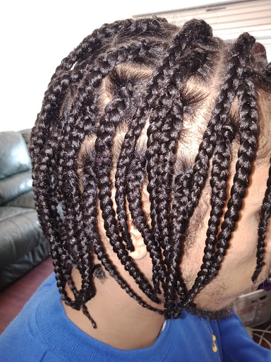 African Braids Cornrows and Unique Hair Styles - Thumbnail