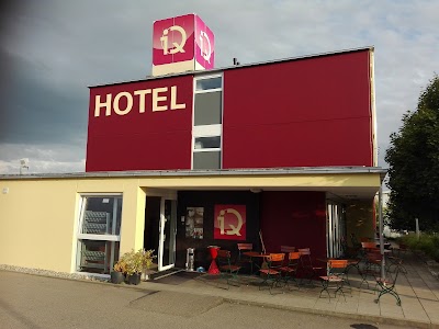 Photos of IQ-Hotel
