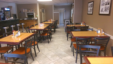 Dean's Corner Diner