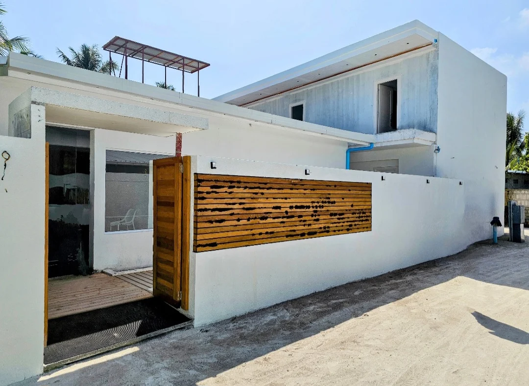 Avenly Omadhoo