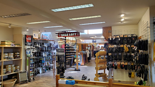 Lahout's - The North Face & Patagonia Summit Shop - Thumbnail