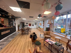 Photo n°3 de Association Rêvons nos villages - Tiers-lieu Quinte & Sens à Felzins (Marché de produits frais)