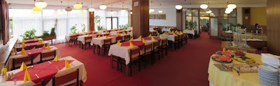 Photos of Skalsk&yacute; Court Hotel
