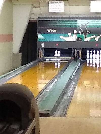 Russell Family Bowling Center