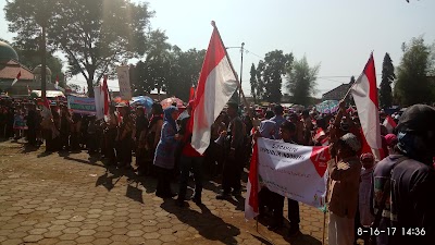Photos of Alun-alun Cililin