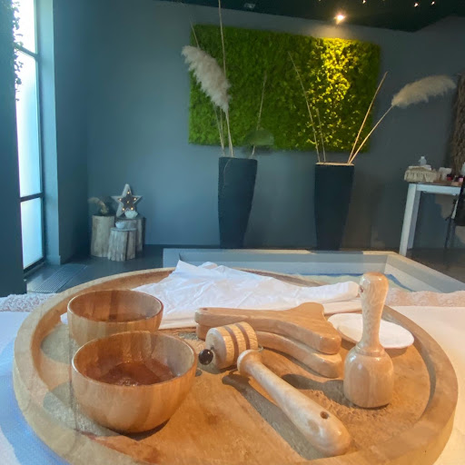 Photo de Spa campagne design à Thairé (17290)