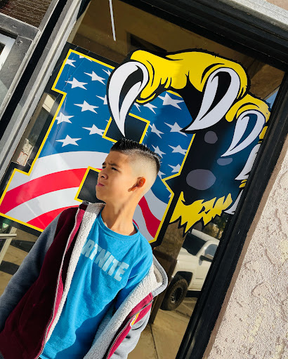 King Of Fadez Barbershop - Thumbnail