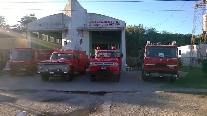 Bomberos Voluntarios. Destacamento N 1 Alejandro Petion, Author: Juan Serrano