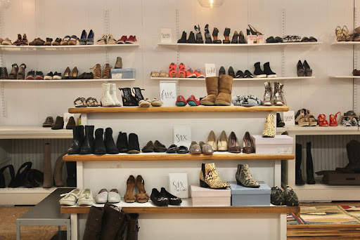 Fringe Consignment - Visual