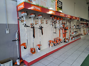 Photo n°4 de MOULINJEUNE - COUZEIX à Couzeix (Atelier de réparation de tracteurs)