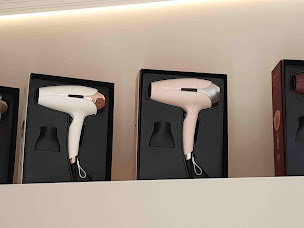 Photo n°18 de David H coiffeur créateur à Issoire (Salon de coiffure)