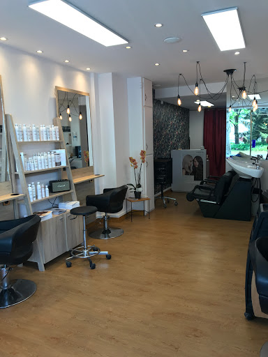 COVEN hairdresser - Salon de coiffure Annecy - Thumbnail