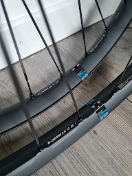 Photo n°10 de Repair Bike Suspension à Hasnon (Magasin de réparation de vélos)