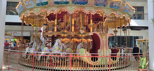 Island Carousel