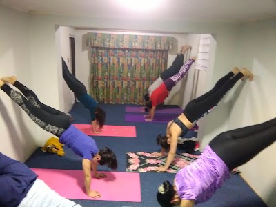 Photos of N&oacute;made Yoga
