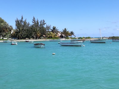 Photos of 红顶教堂