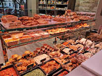 La Galerie des Gourmets à Charly