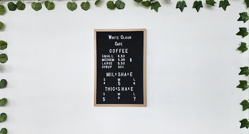 White Cloud Cafe - Visual