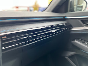 Photo n°14 de Renault Villeneuve-sur-Lot - edenauto à Villeneuve-sur-Lot (Borne de recharge de véhicules électriques)