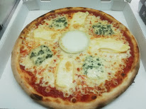 Serlupio Pizza ( LE JEUDI ) à Pougny