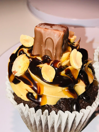 Berries & Kream Sensational Cakes - Thumbnail
