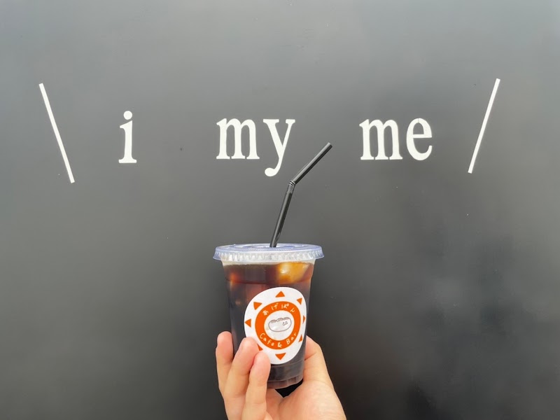 あげぱんcafe &bar 日高店 (配達営業のみ)