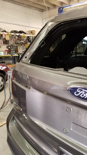 Hanson's Auto Body