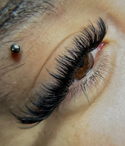 Lavish Looks Beauty Lounge