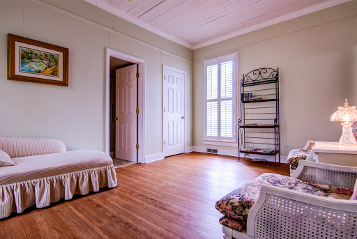 Tolley House Bed And Breakfast - Thumbnail