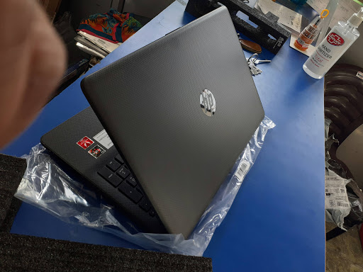 Boxpack sealed,1 Year Hp India Onsite warranty.  post image
