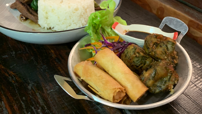 Sa-Lung Thai Cafe — photo