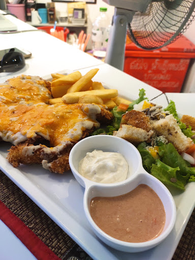 R&R Bar and Restaurant
