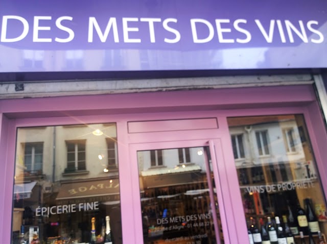 Des mets des vins