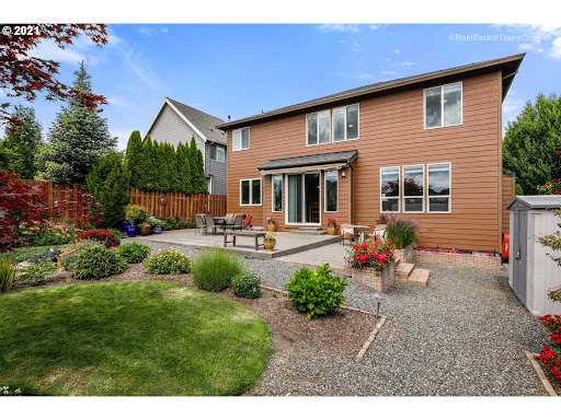 Nicole Ellis, REALTOR | John L. Scott Market Center - Thumbnail