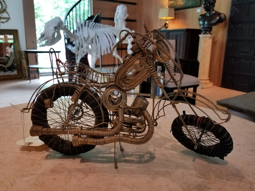 RT Facts Design & Antiques - Thumbnail