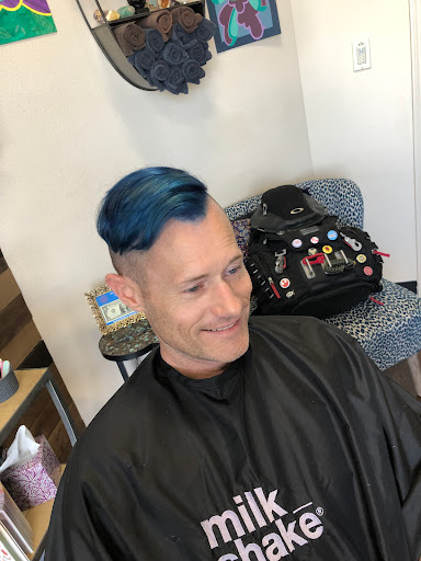 Abundance Salon - Thumbnail