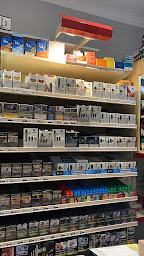 Photo n°12 de TABAC bineau NEUILLY SUR SEINE ILE DE LA JATTE à Neuilly-sur-Seine (Cave à vins)