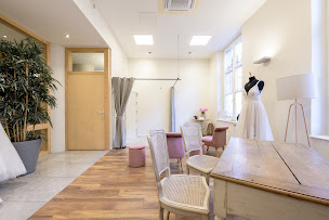 Photo n°3 de Boutique CréAnne à Nancy (Boutique d'articles de mariage)