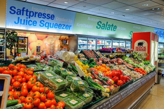 Edeka Tamme Airport Plaza
