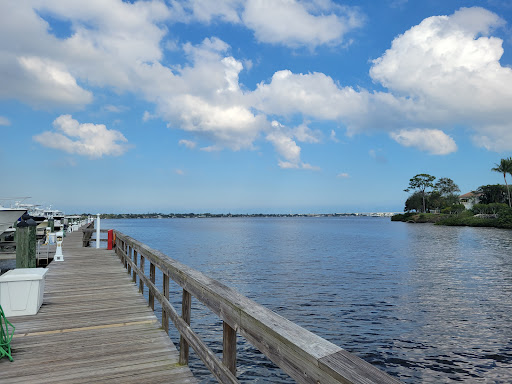Palm Cove Golf & Yacht Club - Thumbnail