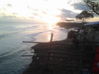 Photos of PANTAI TAPAK BATU LAIS