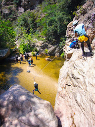 Photo n°3 de Base de Baracci Natura - Canyoning - Tyroliennes - Via Ferrata - Parc Aventure à Propriano (Centre de sports d'aventure)