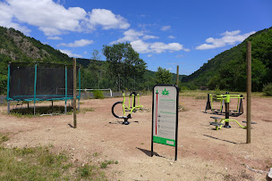 Photo n°58 de Domaine Le Pra de Mars - Camping Auvergne Haute Loire à Vorey (Terrain pour camping-cars)