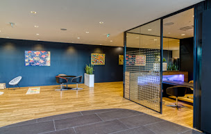 Photo n°6 de Mercedes-Benz- Groupe Autosphere - Amiens à Rivery (Atelier de réparation automobile)