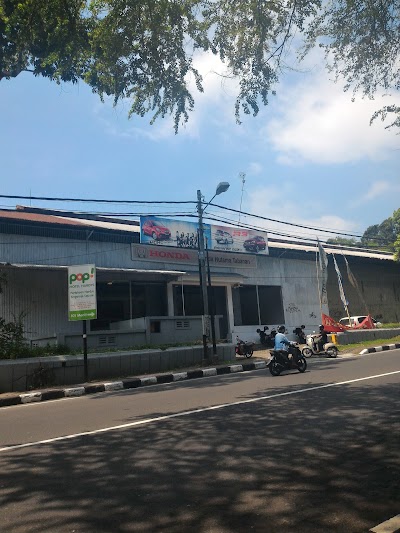 Photos of Dealer Mobil Honda Hutama Bali