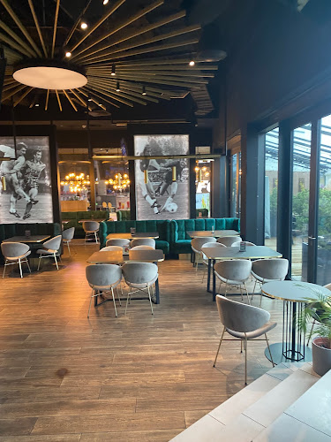 Numer telefony do Food&Ball - Restauracja Katowice
